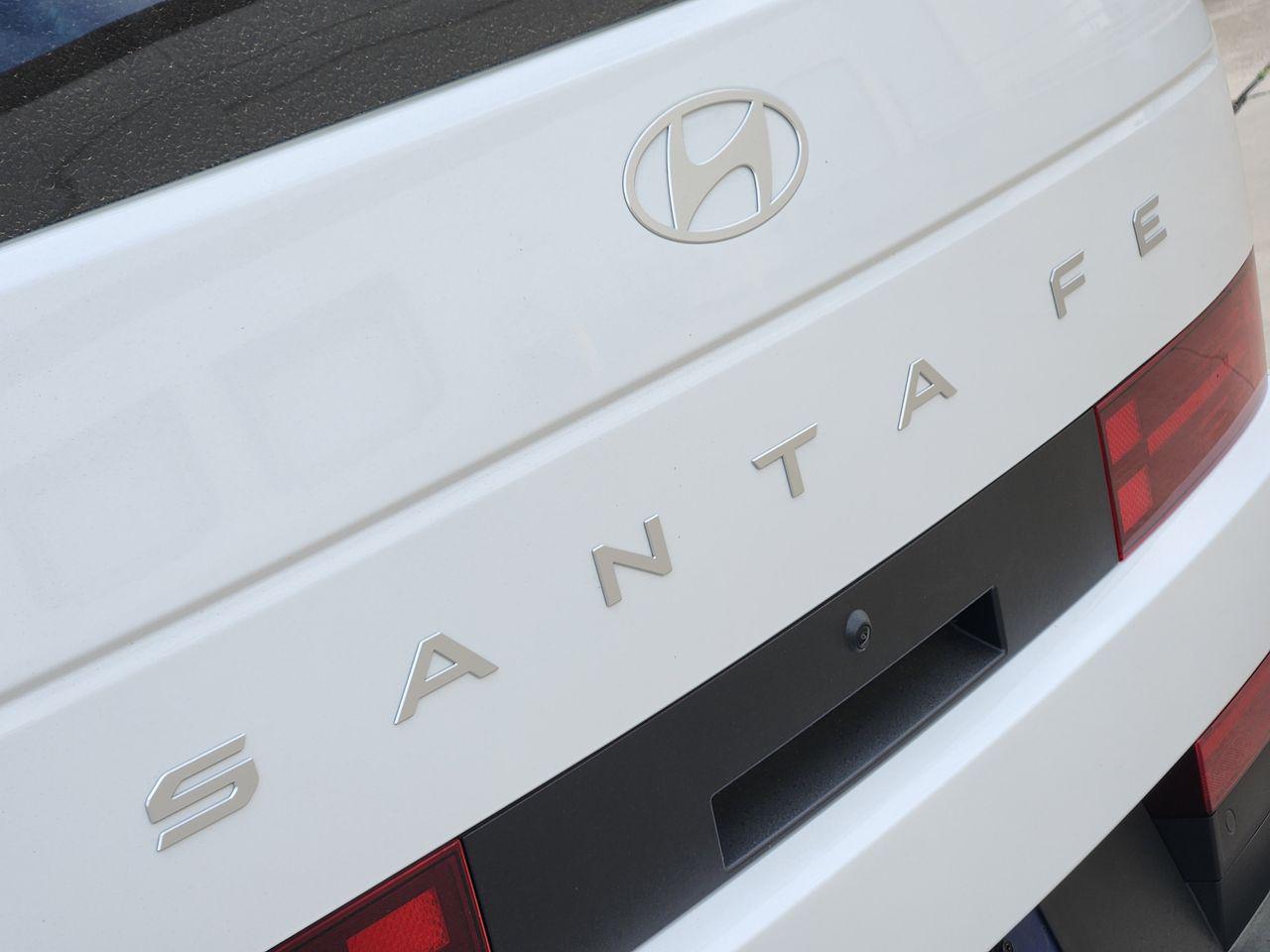 New 2026 W6H White Hyundai SE FWD image 8