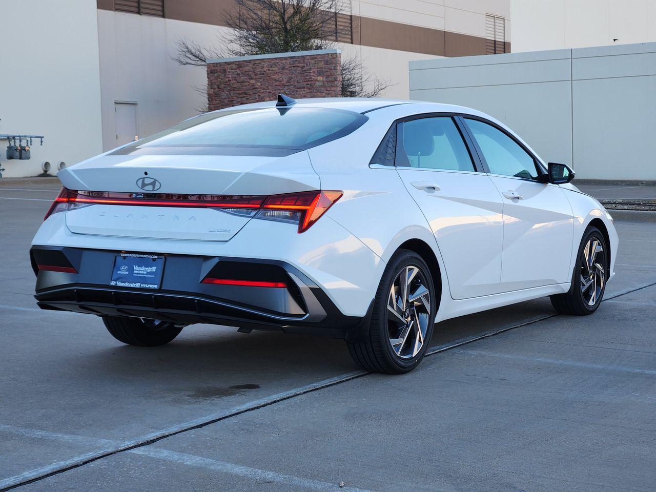 New 2026 Serenity White Hyundai Limited image 4