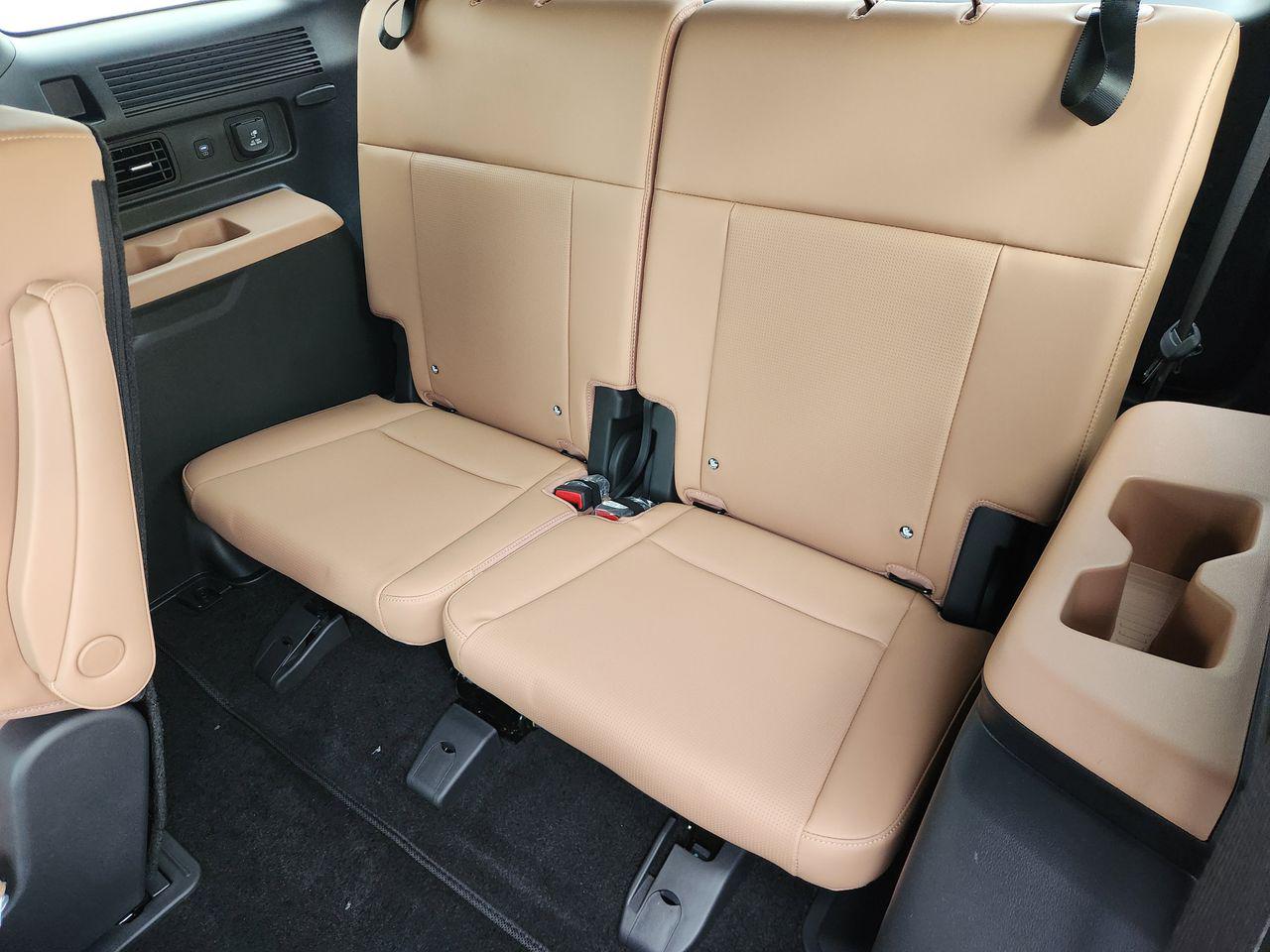 New 2026 W6H White Hyundai Calligraphy image 27