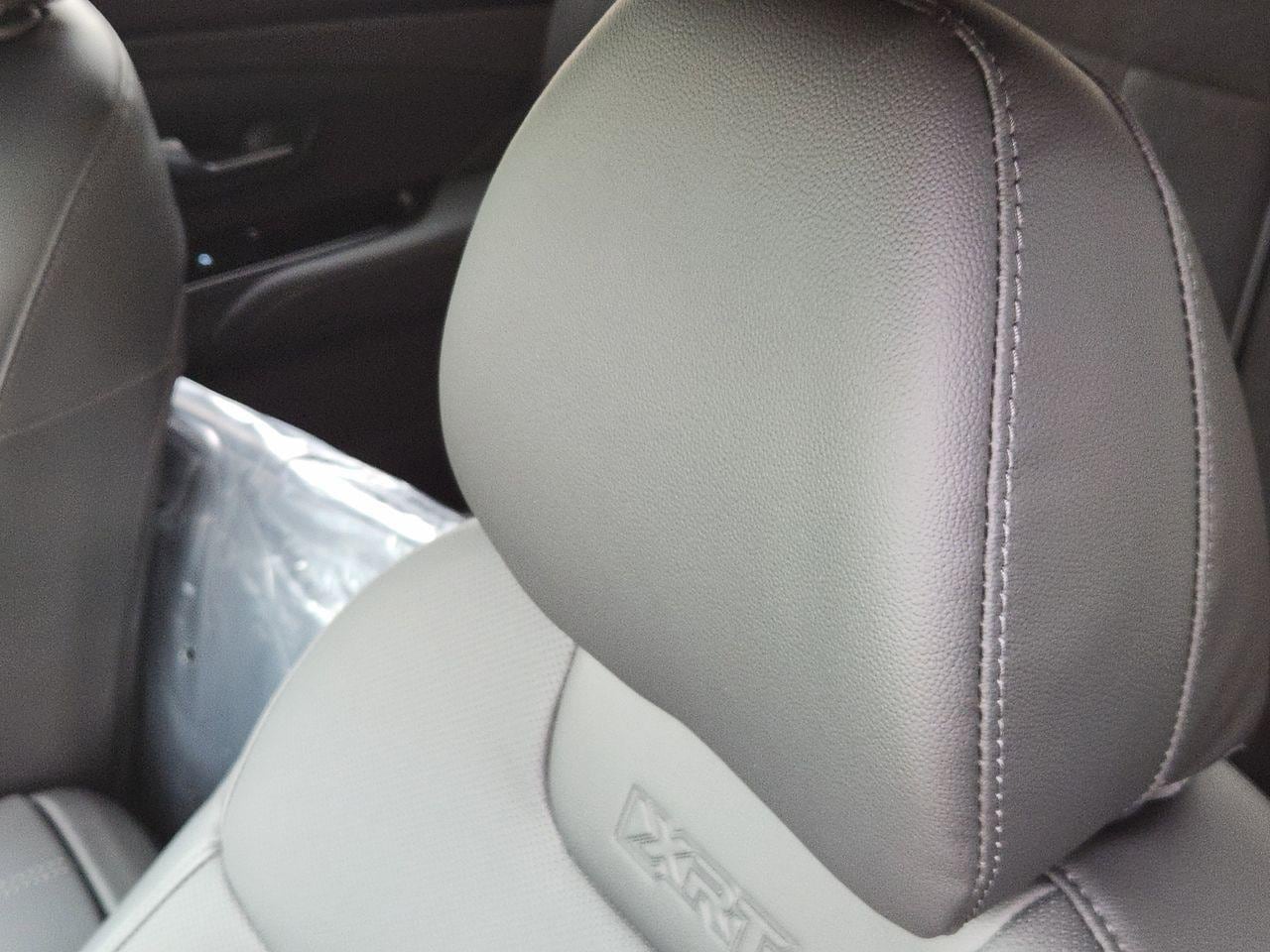 New 2026 SAW White Hyundai XRT image 10