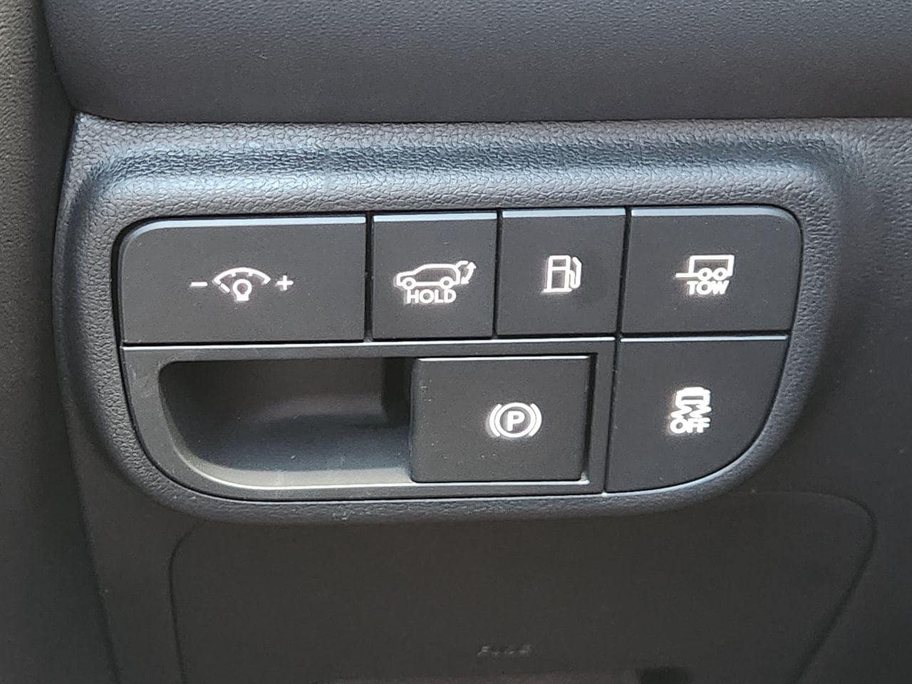 New 2027 Creamy White Pearl Hyundai SEL 7P image 20