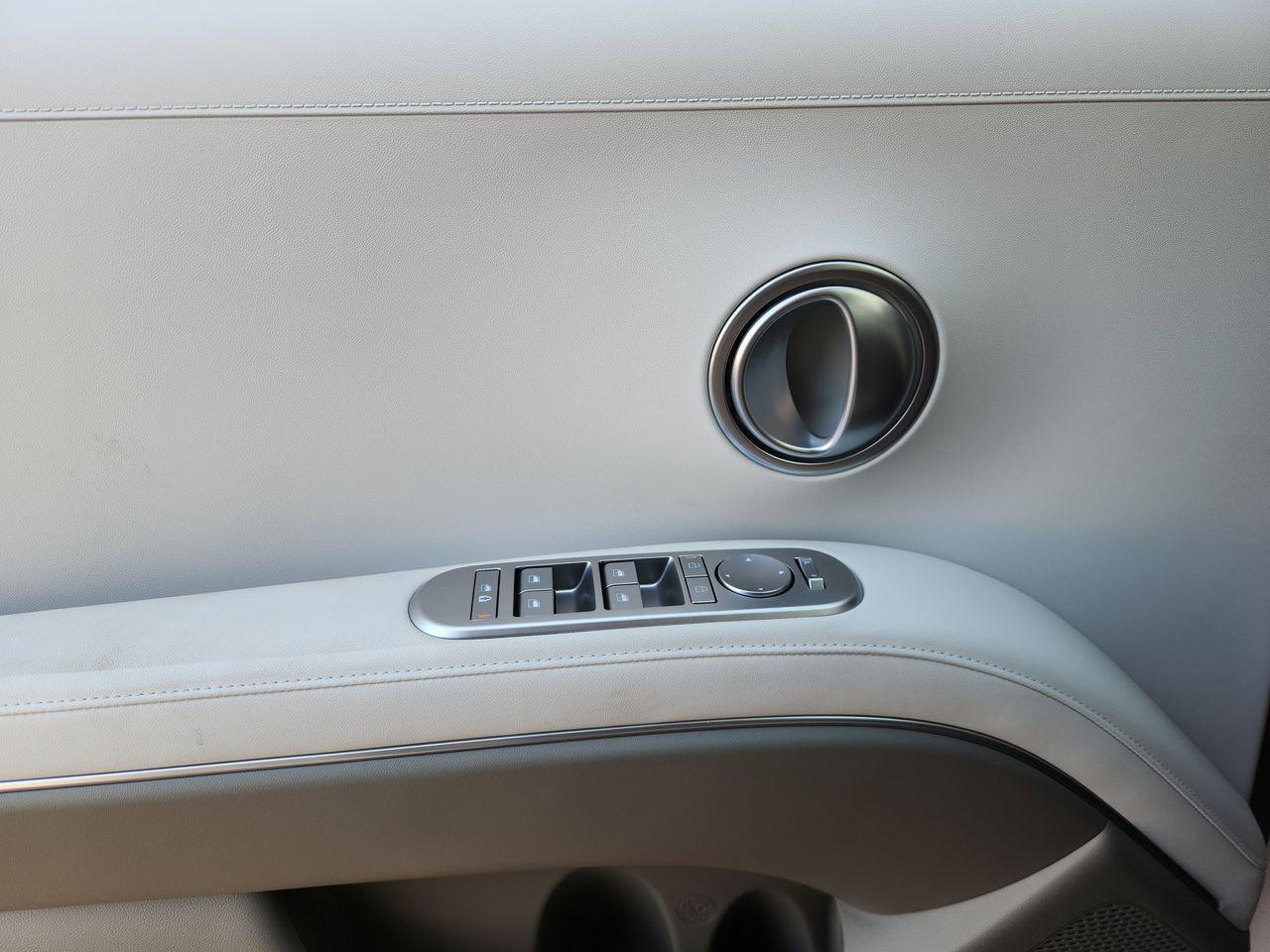 New 2026 Creamy White Pearl Hyundai SEL FWD image 22