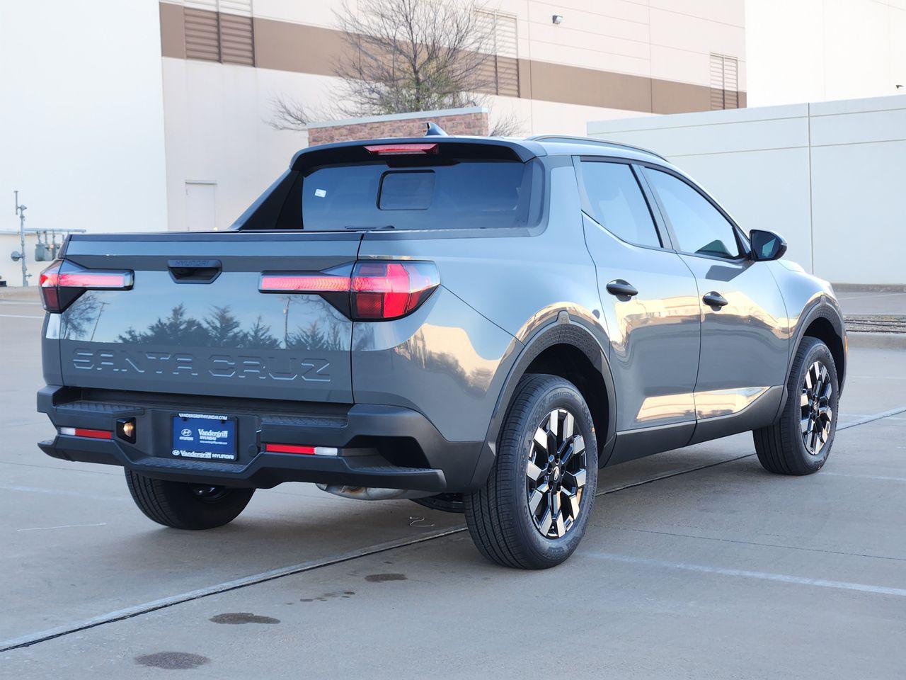 New 2026 NT2 Gray Hyundai SEL Activity FWD image 4