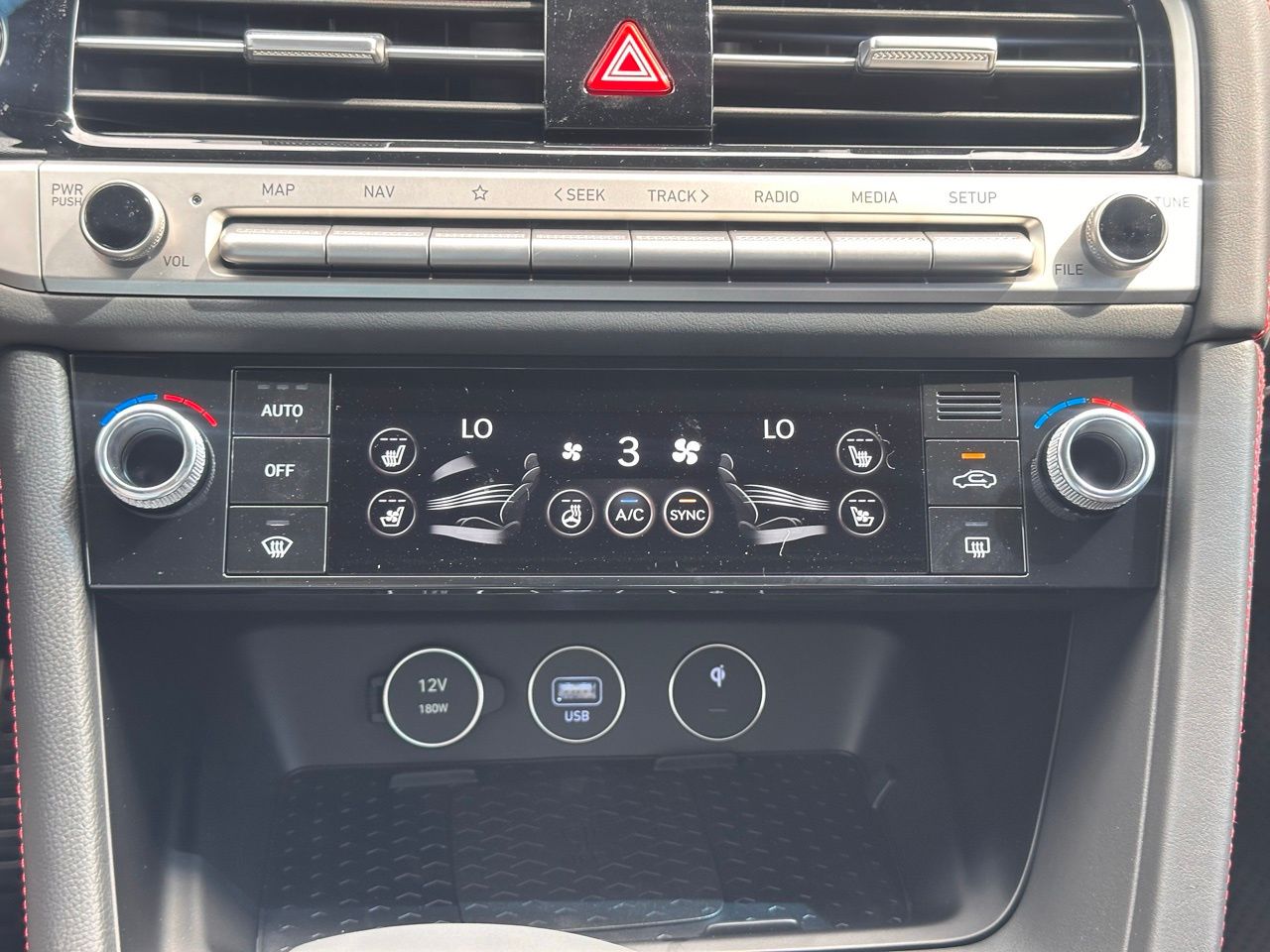 Used 2026 Savile Silver Genesis 3.3T Sport Prestige image 33