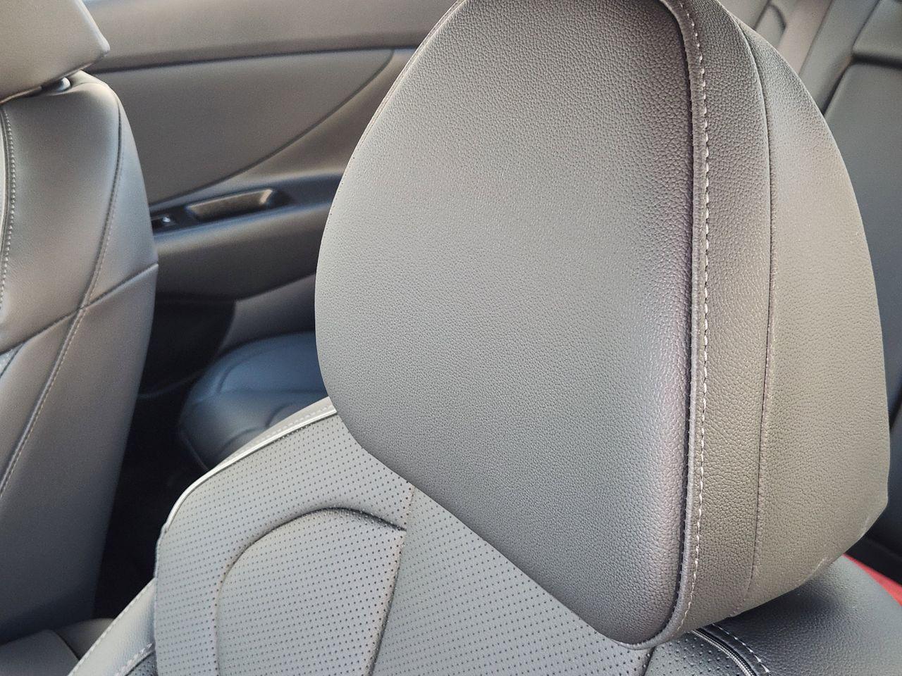 New 2026 Ecotronic Gray Hyundai Limited image 12