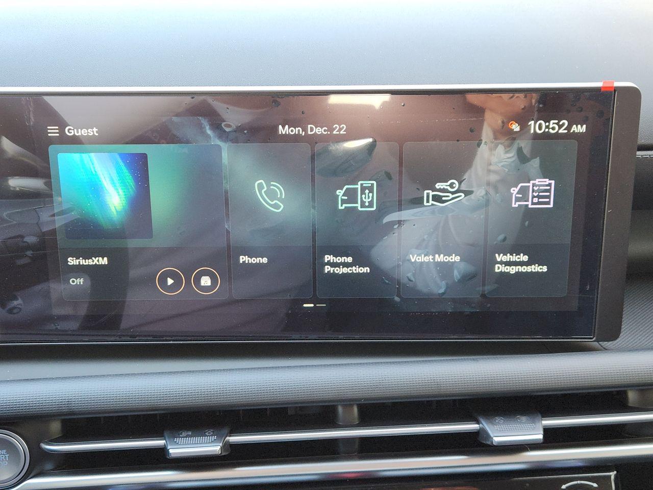 New 2026 R2T Silver Hyundai SEL FWD image 13