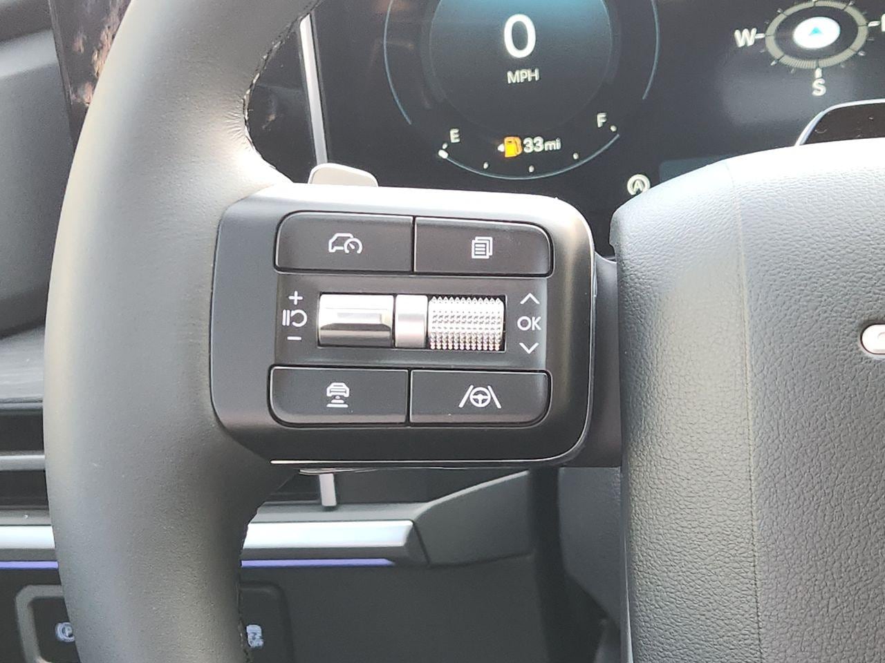 New 2027 Ecotronic Gray Hyundai Limited FWD image 28