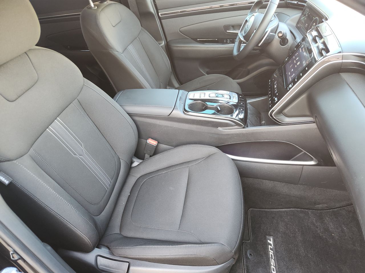 Used 2022 Phantom Black Hyundai SEL Convenience image 9