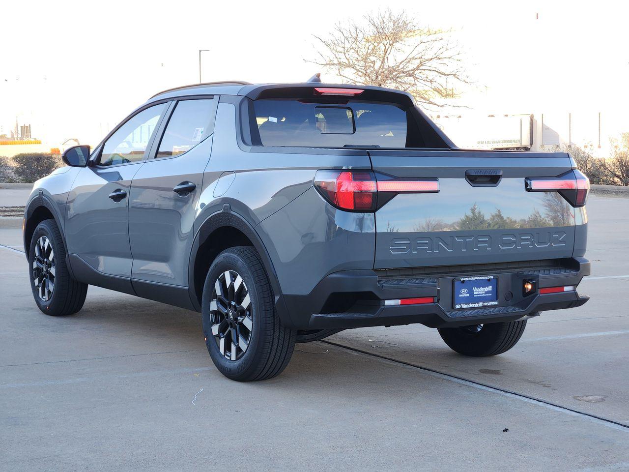 New 2026 NT2 Gray Hyundai SEL Activity FWD image 3