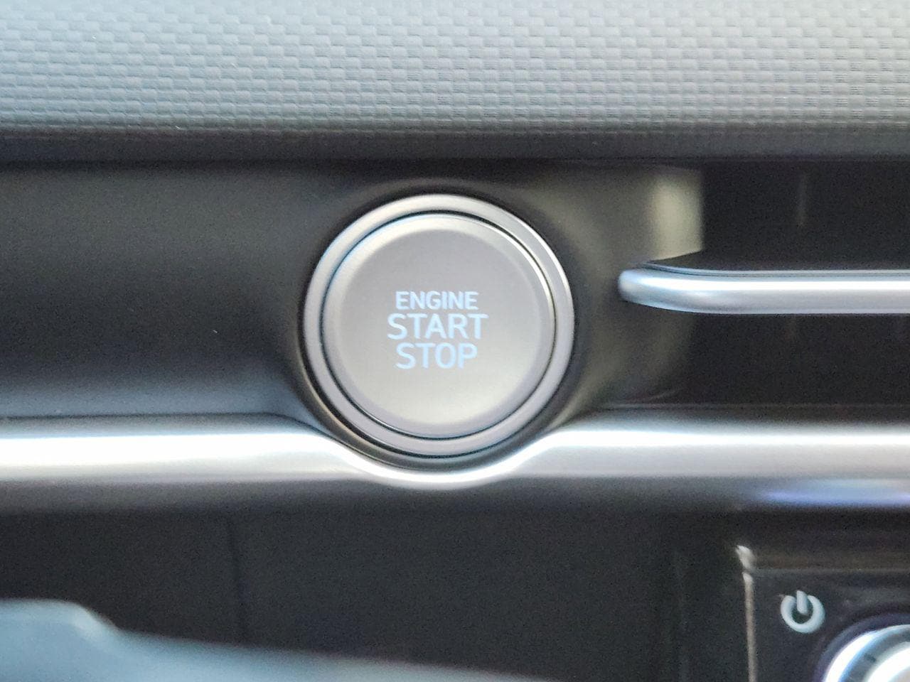 New 2026 Creamy White Pearl Hyundai SEL AWD image 17