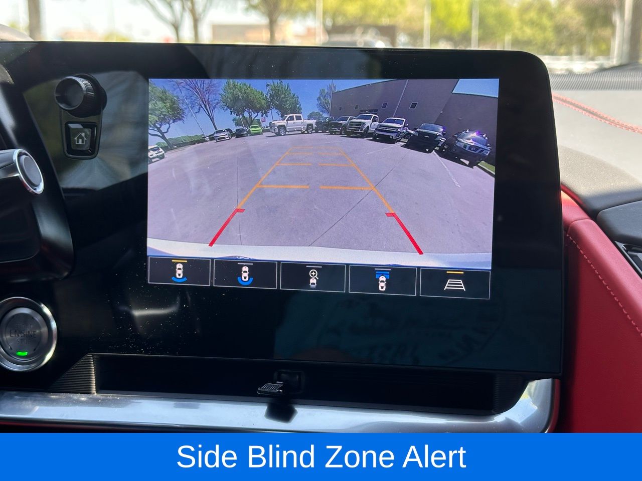 Used 2020 Arctic White Chevrolet Stingray 3LT image 32