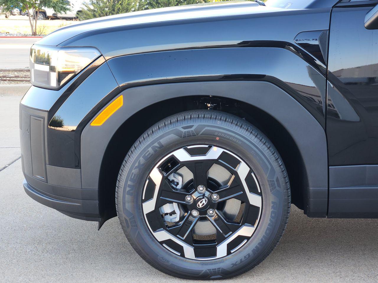 New 2027 Phantom Black Hyundai SEL FWD image 5