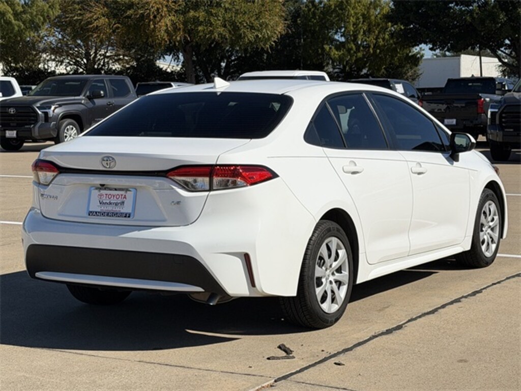 Certified 2022 Toyota Corolla LE Sedan