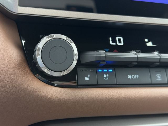 2026 Toyota Tundra 1794 Edition - Photo 21