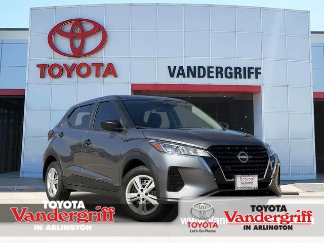 2024 Nissan Kicks S