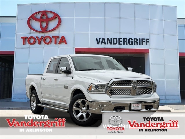 2017 RAM Ram 1500 Pickup Laramie's photo