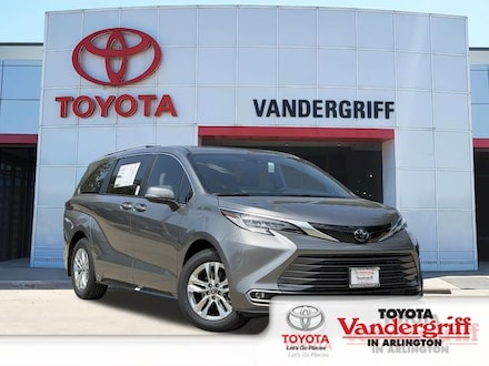 2026 Toyota Sienna Limited 7 Passenger Van Passenger Van