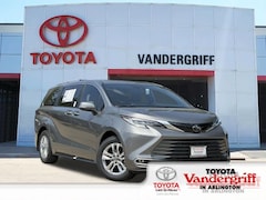 New 2026 Toyota Sienna Limited 7 Passenger Van Passenger Van Arlington, TX