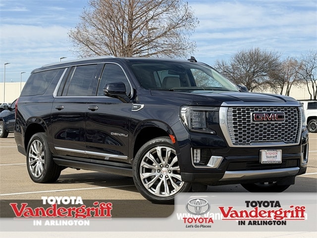 2022 GMC Yukon XL Denali's photo