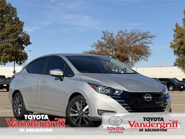 2024 Nissan Versa Sedan SV's photo