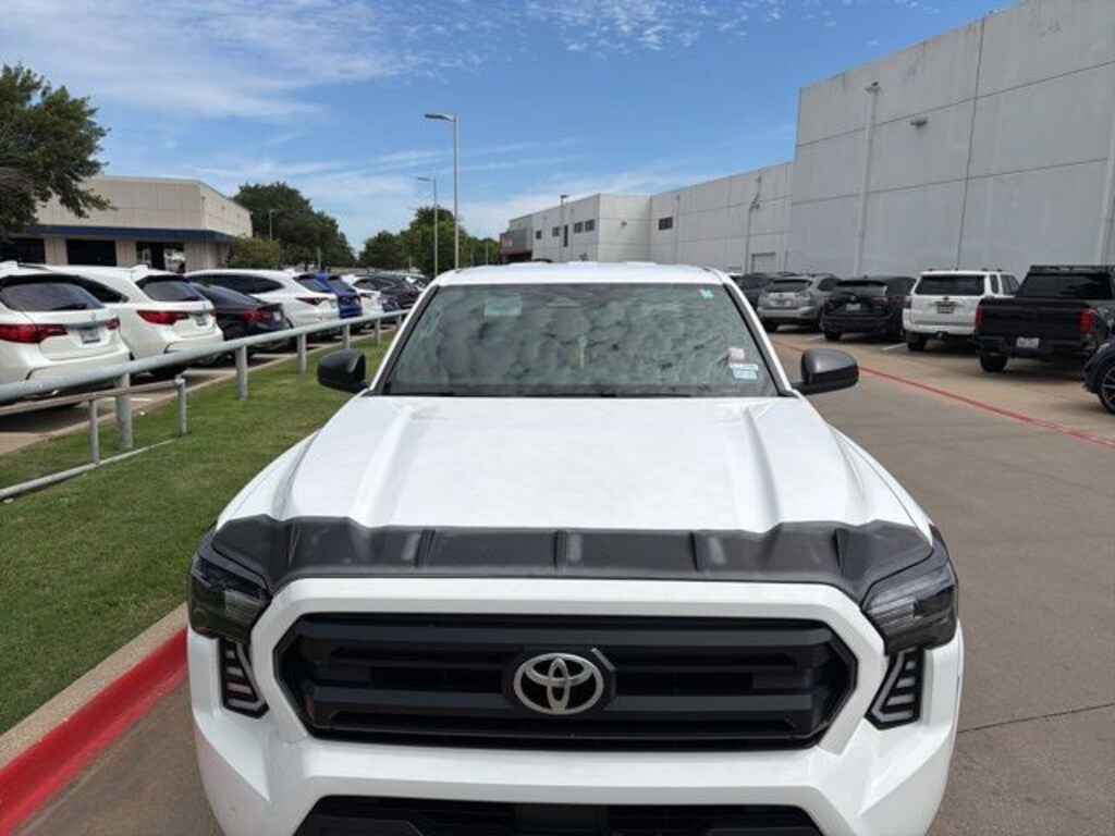 Used 2025 Toyota Tacoma SR Truck Double Cab