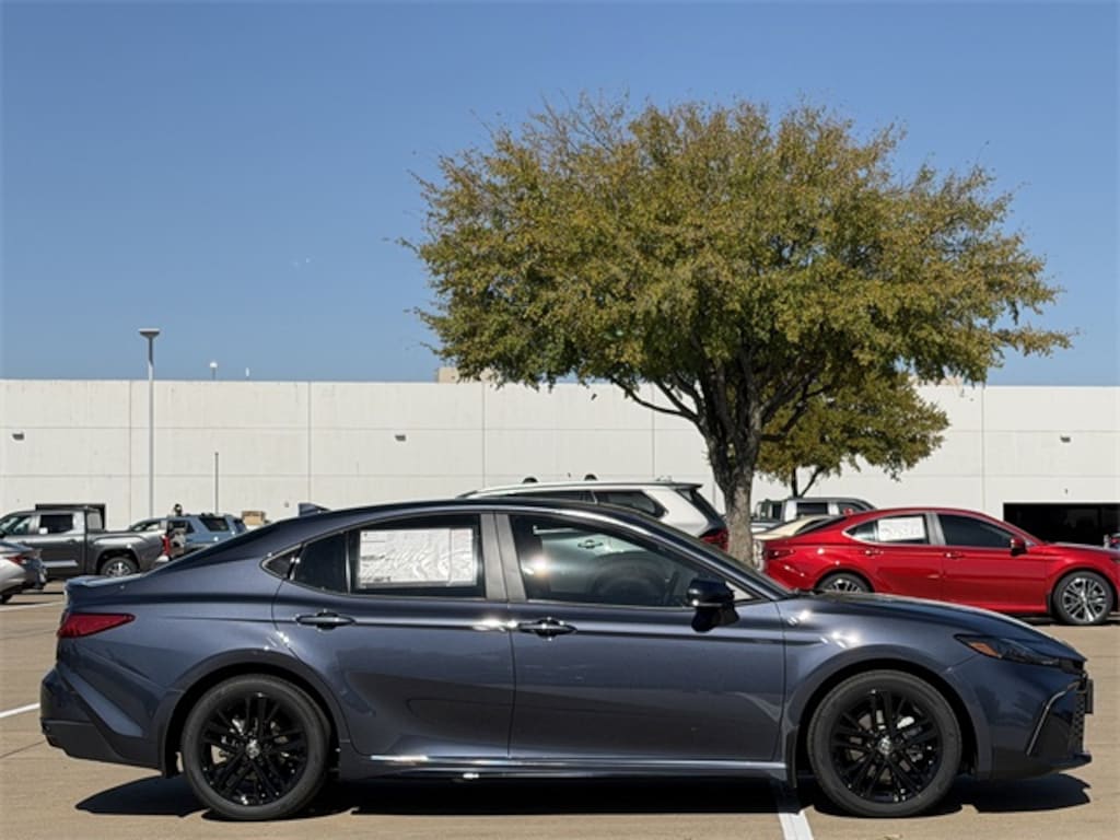 New 2026 Toyota Camry SE Sedan