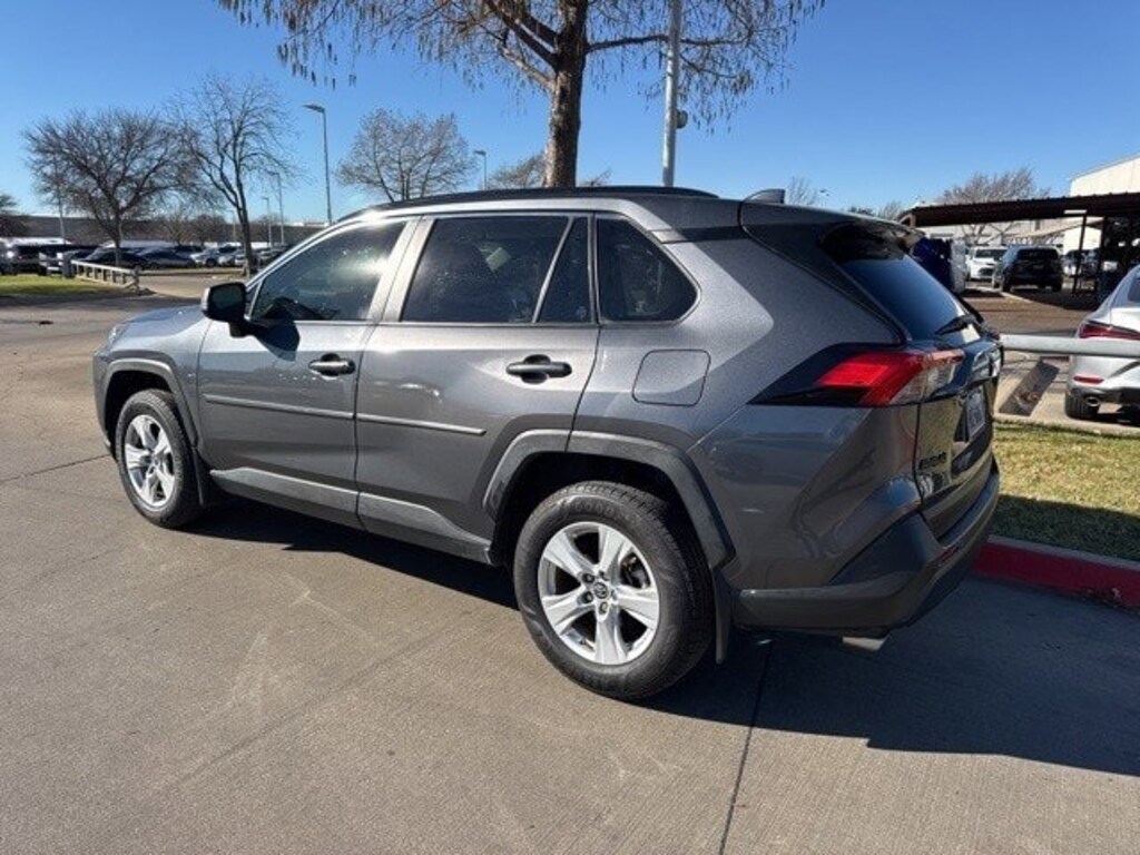 Used 2019 Toyota RAV4 XLE SUV
