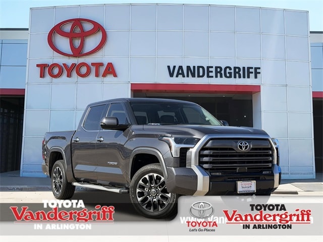 2023 Toyota Tundra Limited's photo