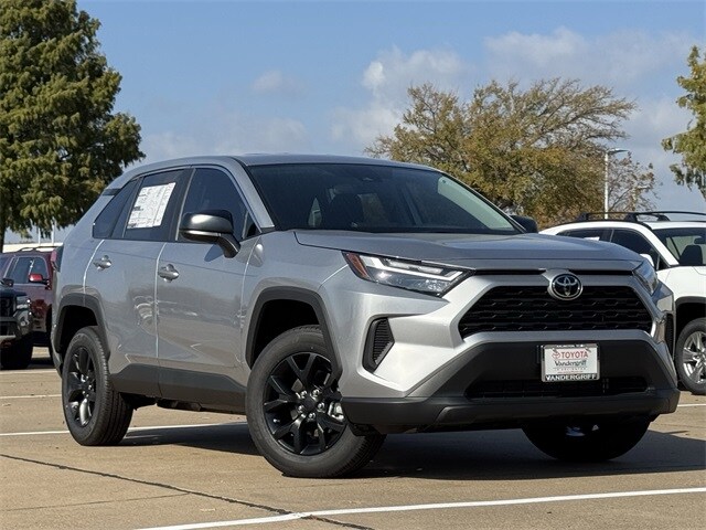 2025 Toyota RAV4 LE photo 2
