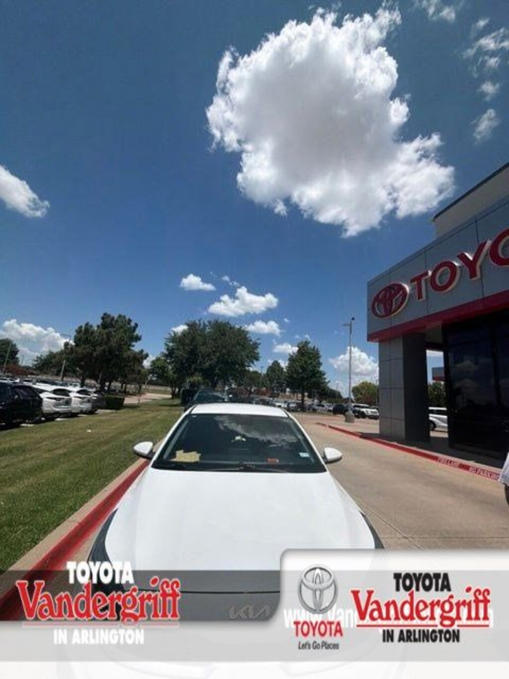 Used 2023 Kia Forte LXS Sedan