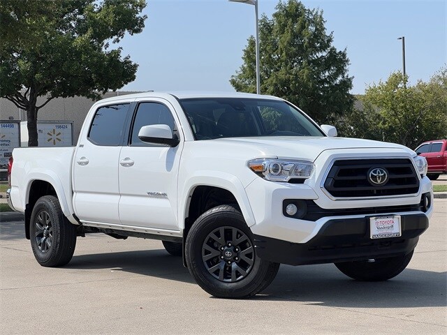 2023 Toyota Tacoma SR5 photo 2