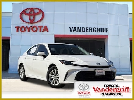 2026 Toyota Camry LE Sedan