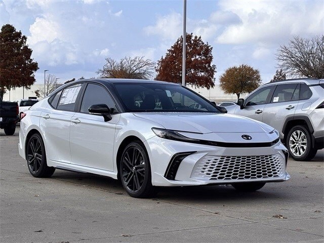 2026 Toyota Camry XSE photo 2