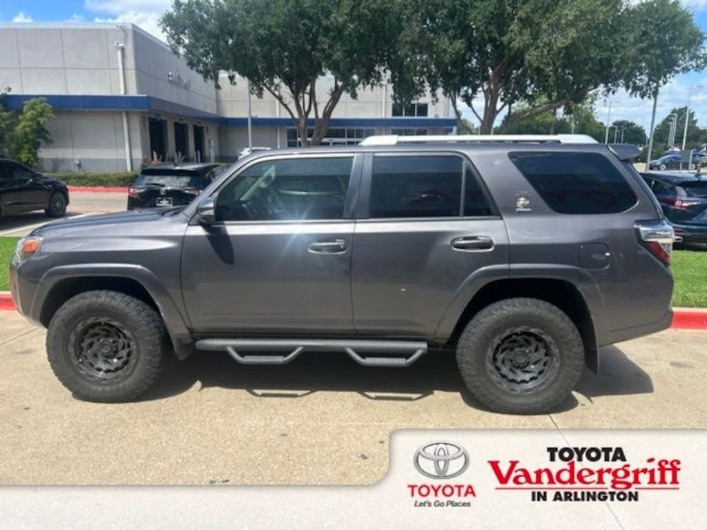 Used 2017 Toyota 4Runner SR5 Premium SUV