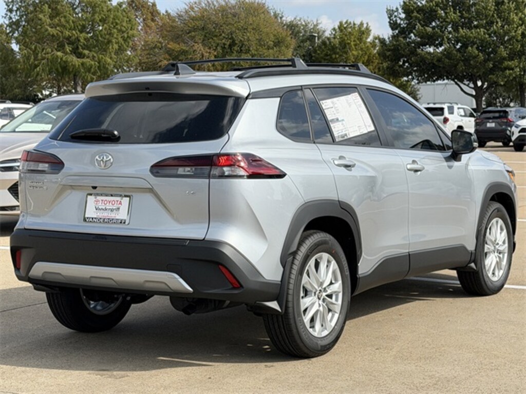 New 2026 Toyota Corolla Cross LE SUV