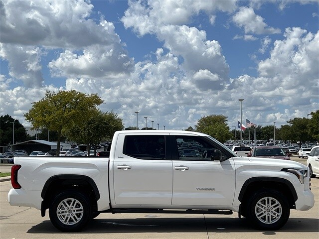 2024 Toyota Tundra SR5 photo 3