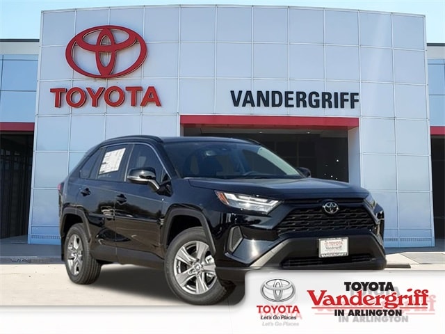 2025 Toyota RAV4 XLE's photo