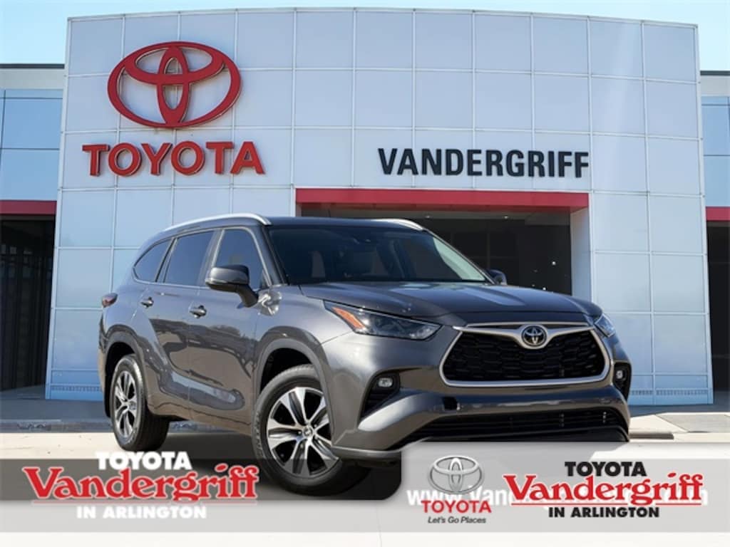Certified 2024 Toyota Highlander LE SUV