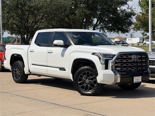 2024 Toyota Tundra Platinum photo 2