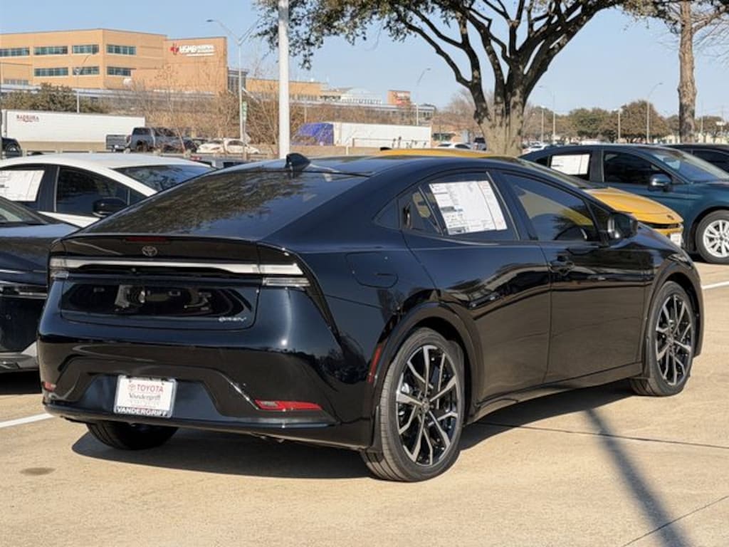 New 2026 Toyota Prius Plug-In Hybrid XSE Hatchback