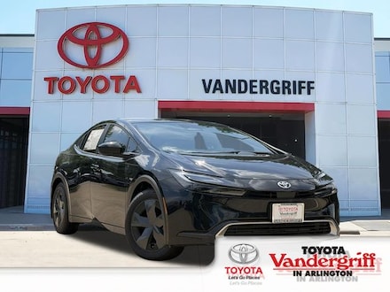 2026 Toyota Prius Plug-In Hybrid SE Hatchback