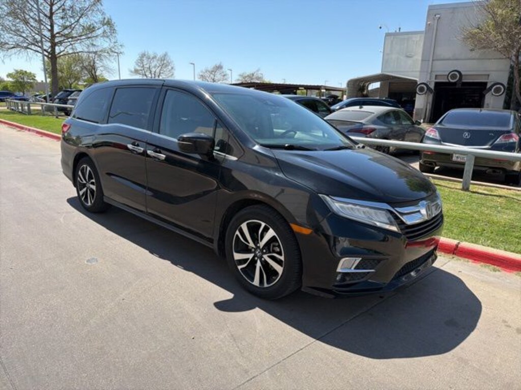 Used 2019 Honda Odyssey Elite Van