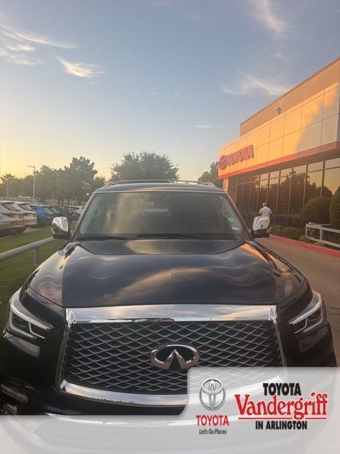 2018 INFINITI QX80 -'s photo