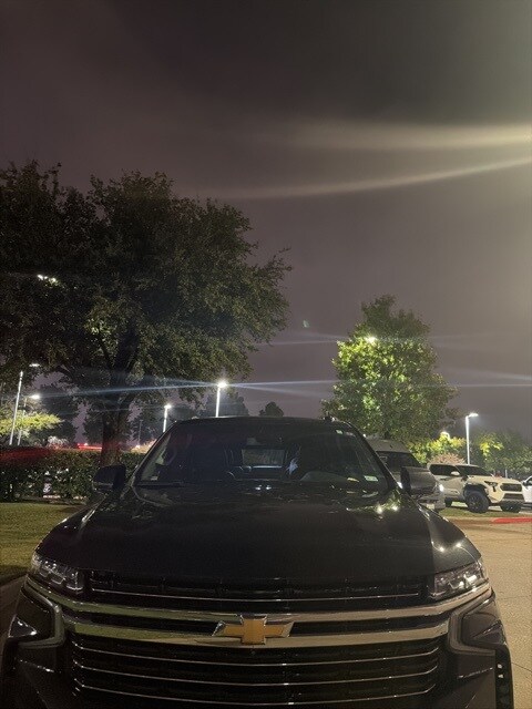 2022 Chevrolet Tahoe LT photo 2