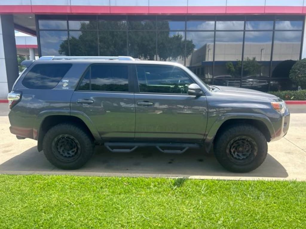 Used 2017 Toyota 4Runner SR5 Premium SUV