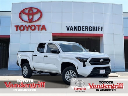 2025 Toyota Tacoma SR Truck Double Cab