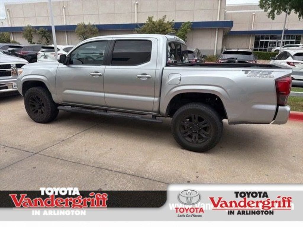 Used 2022 Toyota Tacoma SR Truck Double Cab