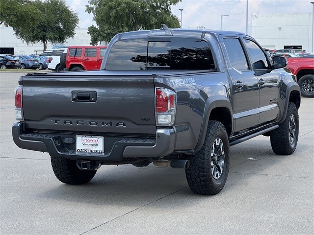 2023 Toyota Tacoma TRD Off-Road photo 4
