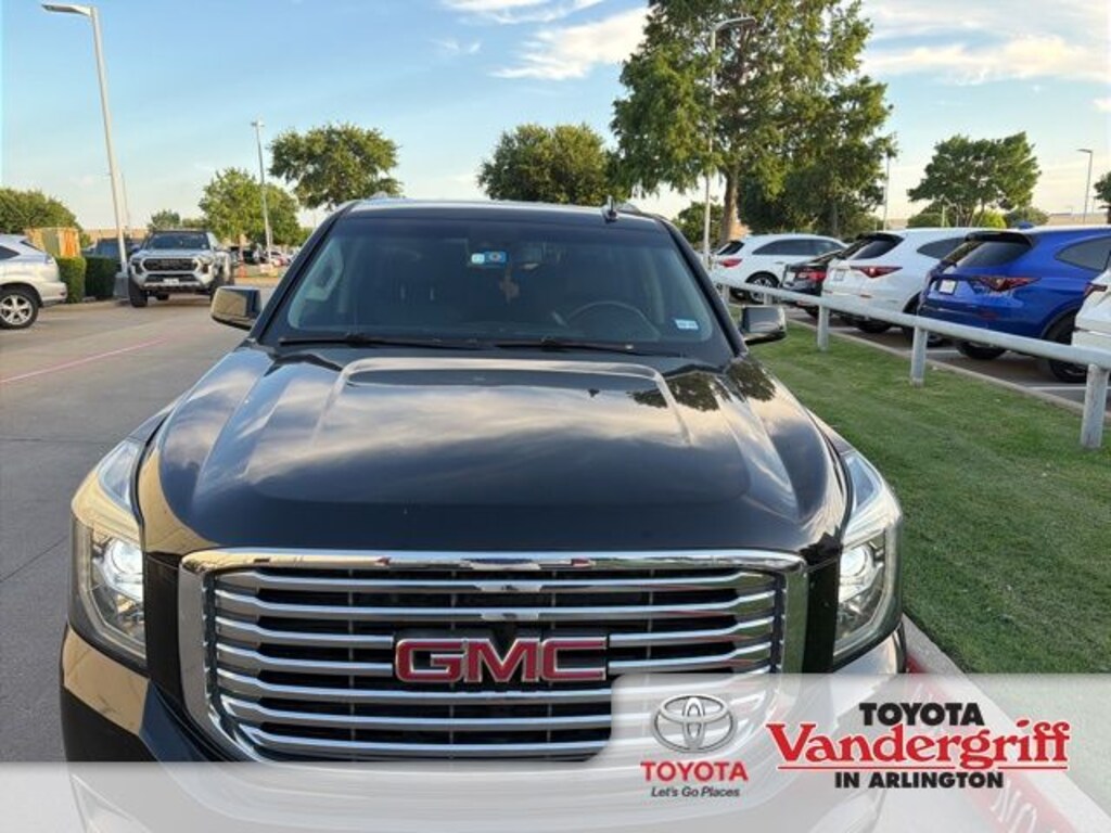 Used 2020 GMC Yukon XL SLT SUV