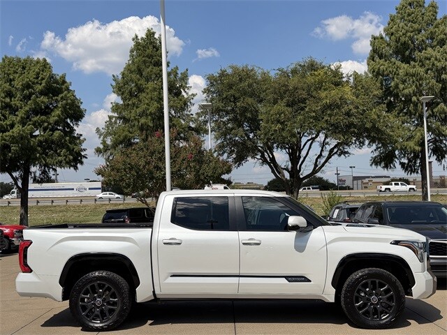 2024 Toyota Tundra Platinum photo 3